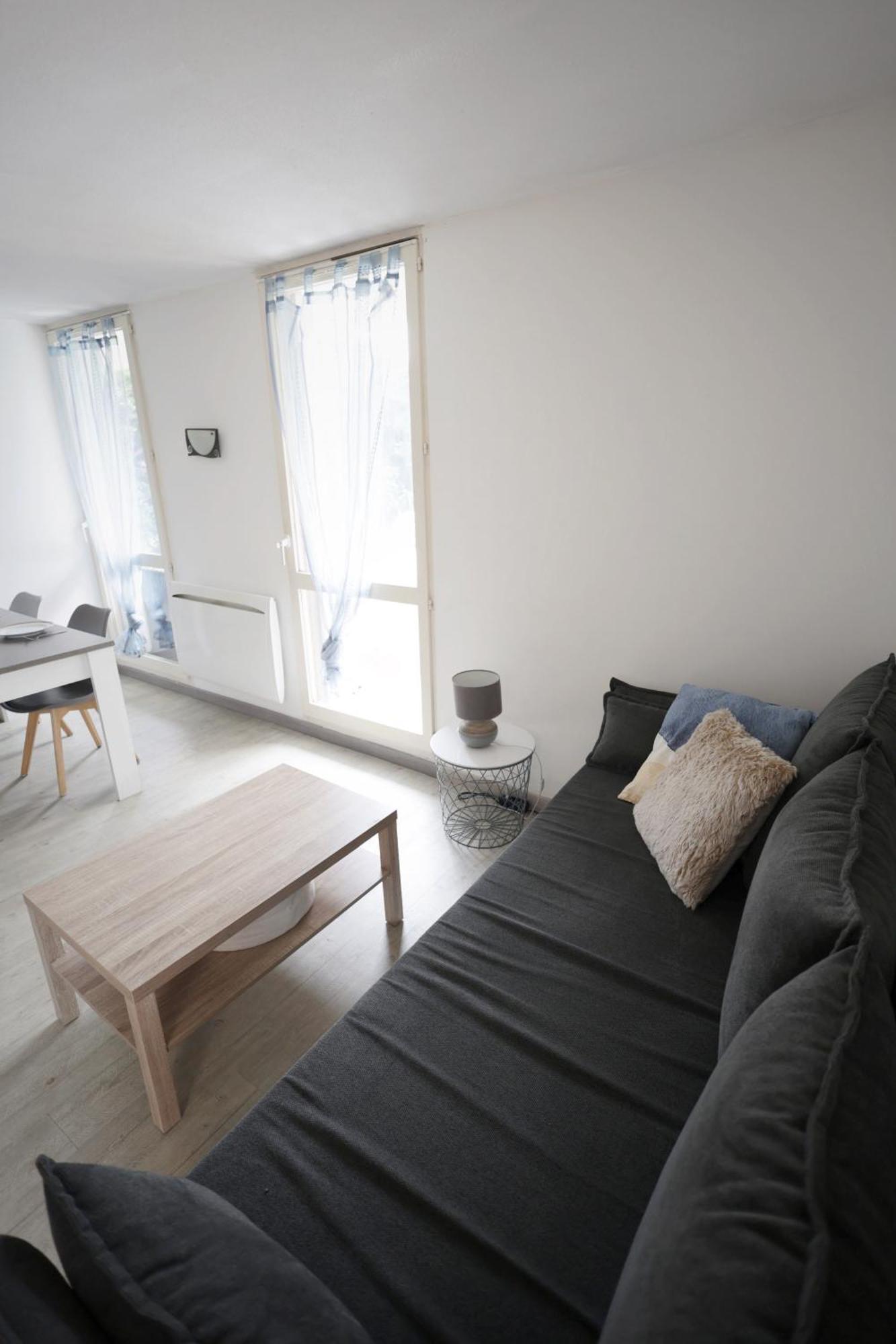 Appartement Familial Avec Jardin Ensoleille Dans La Cite Des Potiers Vallauris Exterior foto